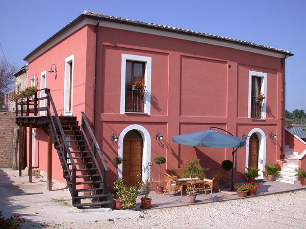 Country House Agriturismo Ciuccunit Bucchianico エクステリア 写真